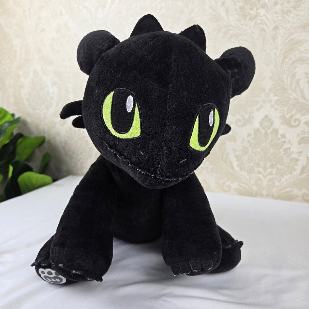 Build-A-Bear DreamWorks Black Stuffed Plush Dragon "How To Train Your Dragon"